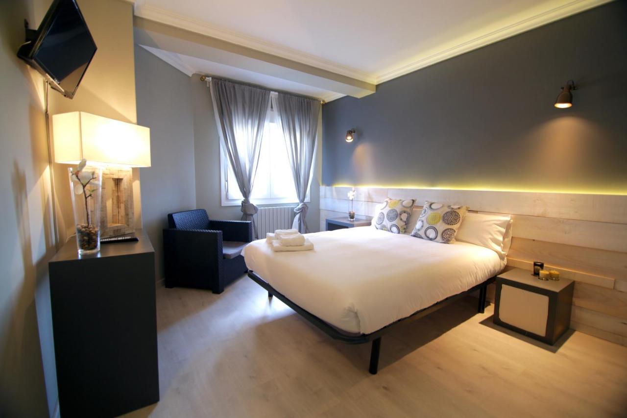 Hotel Alda Estacion Vigo Esterno foto